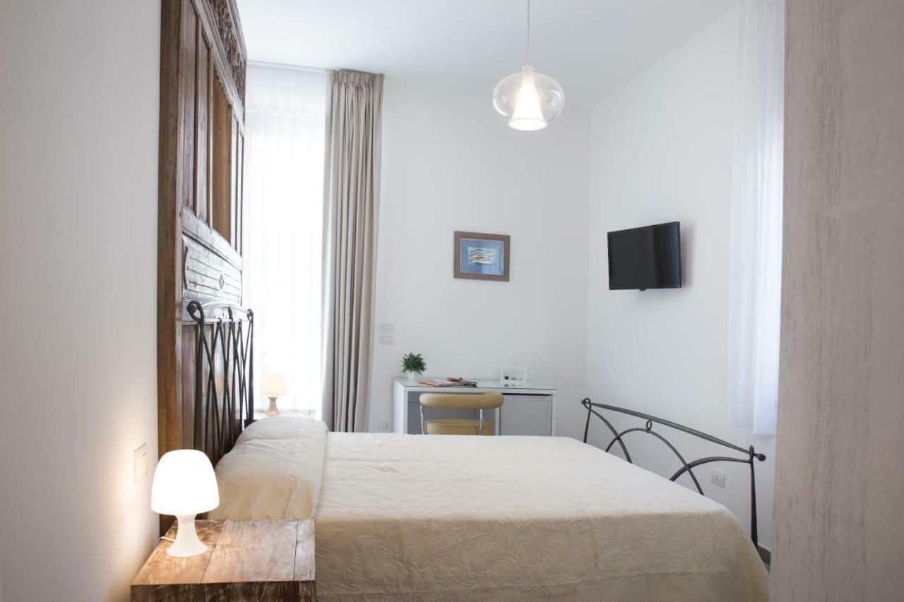 Bed & Breakfast Del Faro Giovinazzo Buitenkant foto